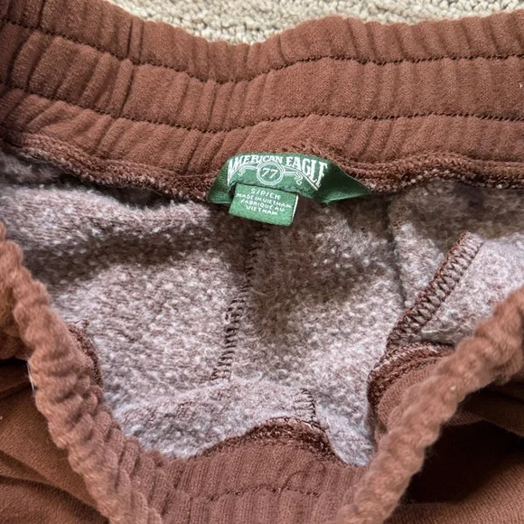 AEO Brown Boyfriend Joggers - Picture 4 of 7